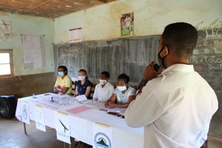 une-pepiniere-pilote-en-milieu-scolaire-a-joffreville